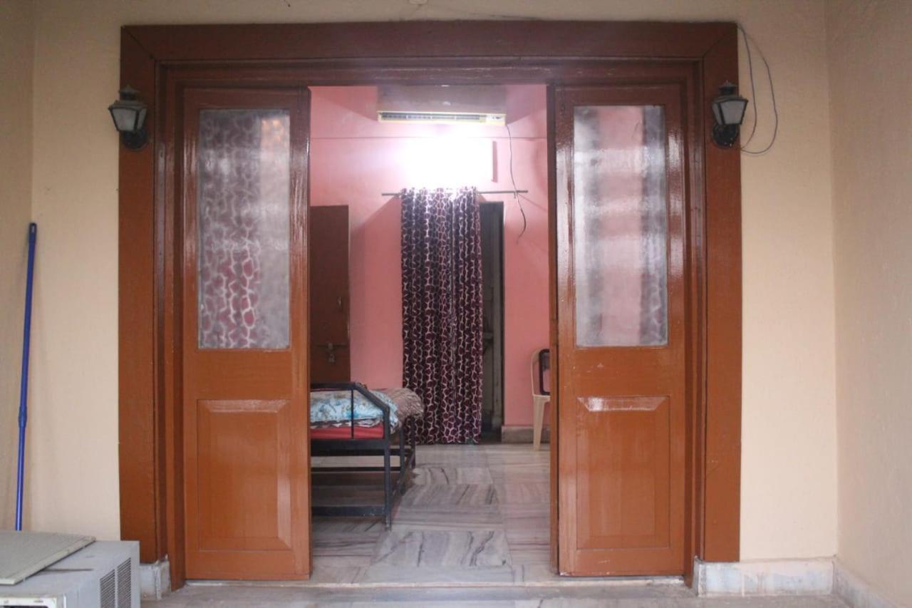 Nisarg Shrushti Farmhouse Hotel Pune Exterior photo